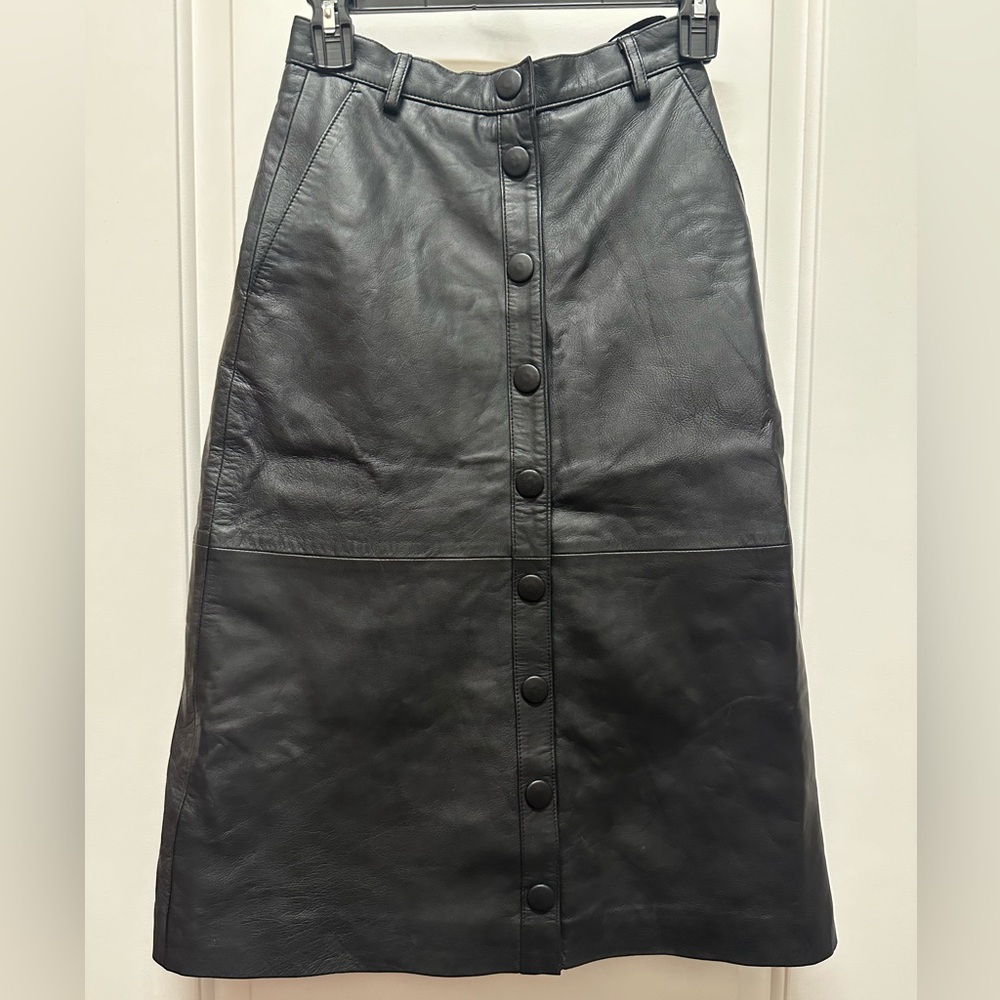 REMAIN BIRGER CHRISTENSEN
Bellis leather modest skirt NWOT Size 0